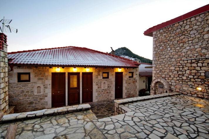 Thea Valtessinikou Hotel Exterior foto